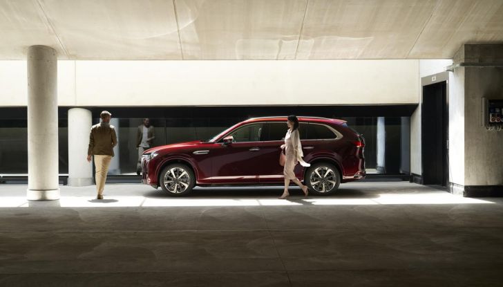 Mazda CX-80 2024: motori, allestimenti e prezzi - Foto 45 di 120