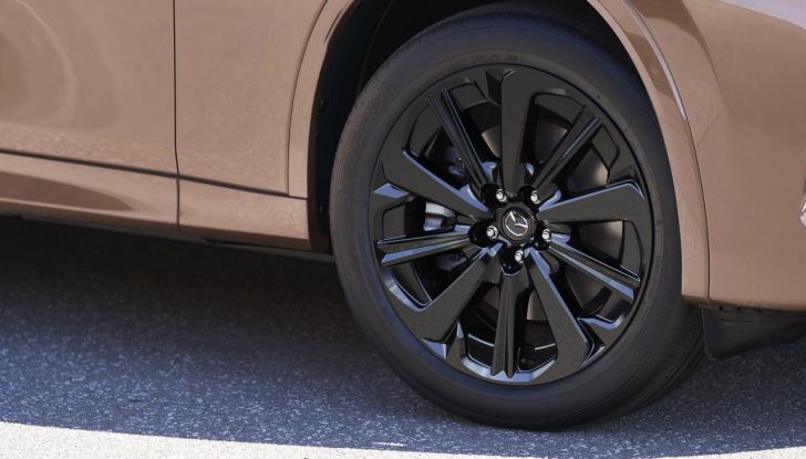 Mazda CX-80 2024: motori, allestimenti e prezzi - Foto 70 di 120