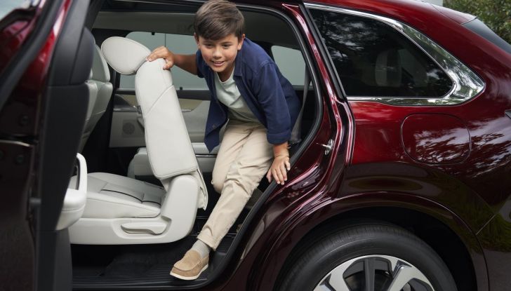 Mazda CX-80 2024: motori, allestimenti e prezzi - Foto 56 di 120