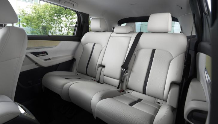 Mazda CX-80 2024: motori, allestimenti e prezzi - Foto 33 di 120