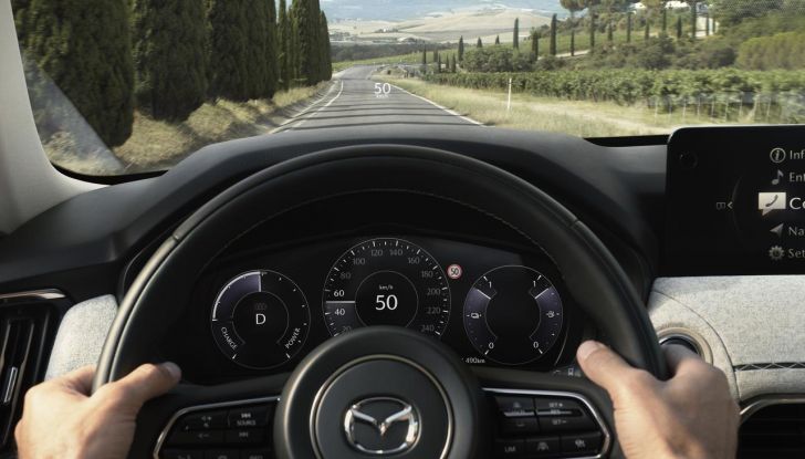 Mazda CX-80 2024: motori, allestimenti e prezzi - Foto 24 di 120