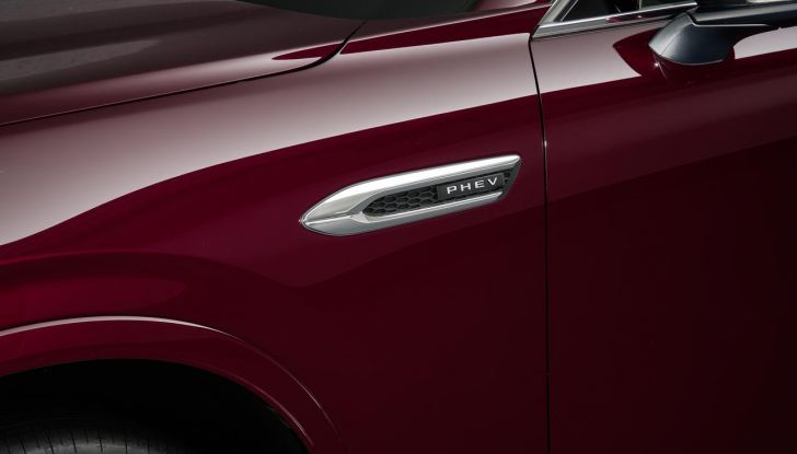 Mazda CX-80 2024: motori, allestimenti e prezzi - Foto 84 di 120