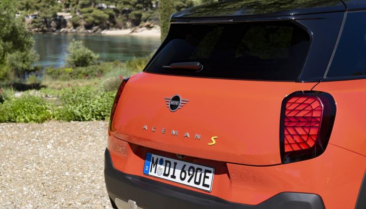 Nuova Mini Aceman: caratteristiche, design, abitacolo, versioni, motori e autonomia - Foto 88 di 134