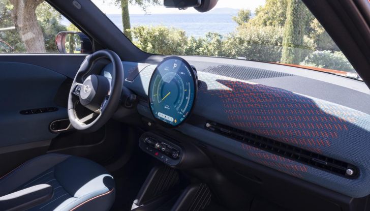 Nuova Mini Aceman: caratteristiche, design, abitacolo, versioni, motori e autonomia - Foto 104 di 134