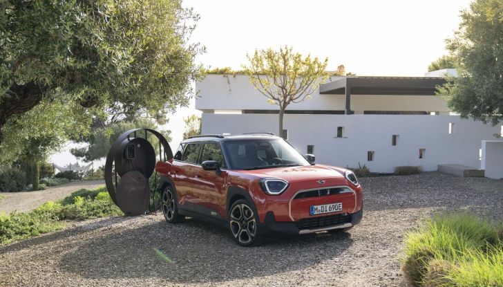 Nuova Mini Aceman: caratteristiche, design, abitacolo, versioni, motori e autonomia - Foto 86 di 134