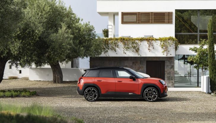Nuova Mini Aceman: caratteristiche, design, abitacolo, versioni, motori e autonomia - Foto 15 di 134