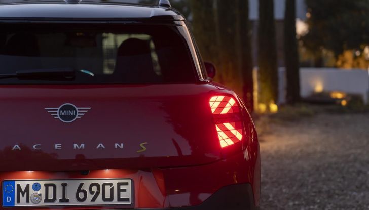 Nuova Mini Aceman: caratteristiche, design, abitacolo, versioni, motori e autonomia - Foto 75 di 134