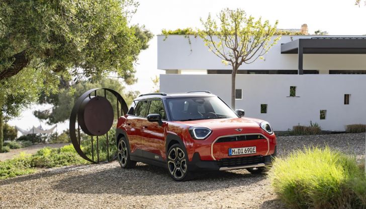 Nuova Mini Aceman: caratteristiche, design, abitacolo, versioni, motori e autonomia - Foto 83 di 134