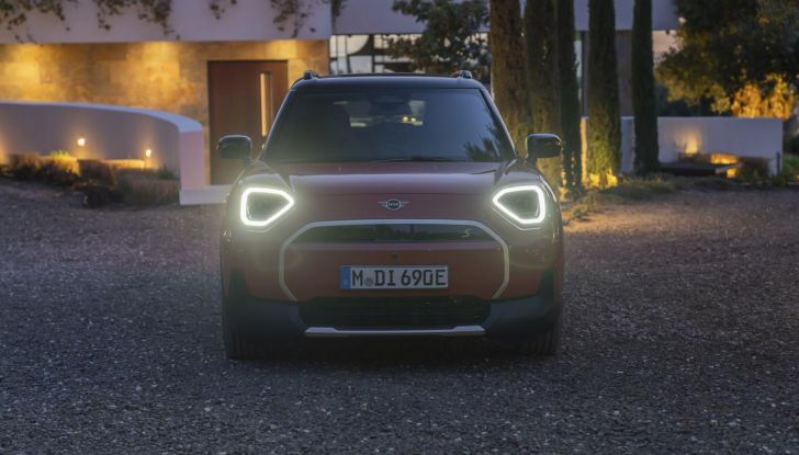 Nuova Mini Aceman: caratteristiche, design, abitacolo, versioni, motori e autonomia - Foto 76 di 134