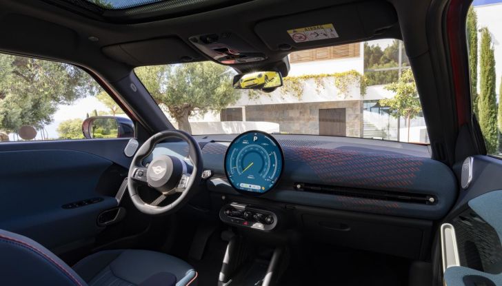 Nuova Mini Aceman: caratteristiche, design, abitacolo, versioni, motori e autonomia - Foto 109 di 134