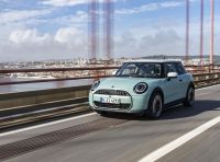 Mini Cooper S: svelato il nuovo allestimento Classic