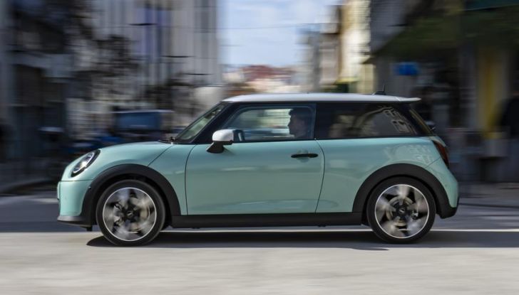 Mini Cooper S: svelato il nuovo allestimento Classic - Foto 6 di 48