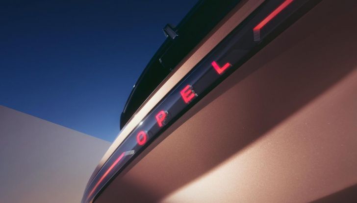 Nuovo Opel Grandland: al via agli ordini in Italia da 35.500 euro - Foto 8 di 9