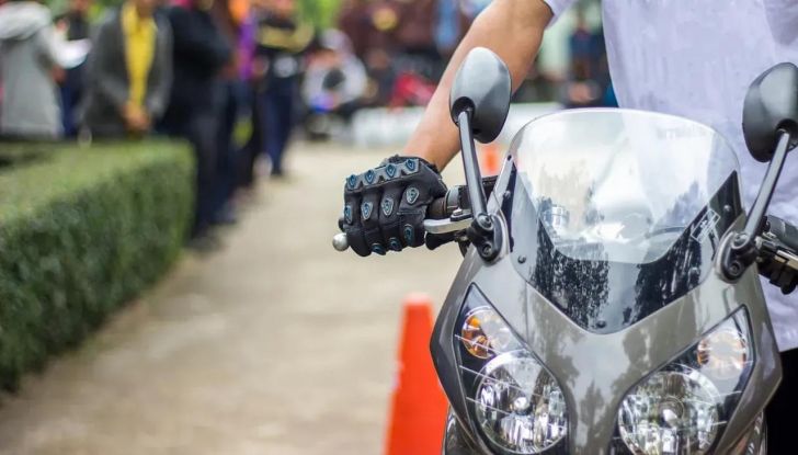 Patente moto categoria A A1 A2 AM