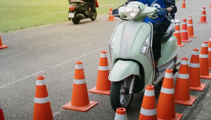 Patente moto categoria A A1 A2 AM