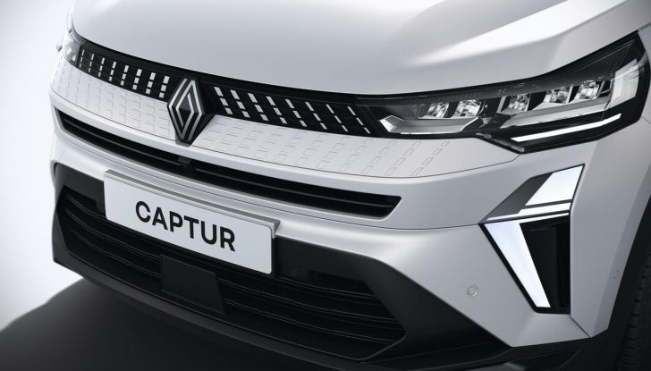 Nuovo Renault Captur: si aprono gli ordini in Italia da 22.550 euro - Foto 6 di 136