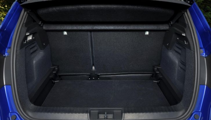 Nuovo Renault Captur: si aprono gli ordini in Italia da 22.550 euro - Foto 59 di 136