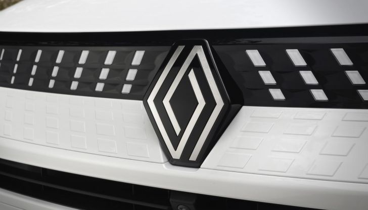 Nuovo Renault Captur: si aprono gli ordini in Italia da 22.550 euro - Foto 20 di 136