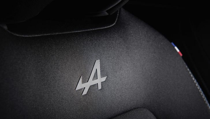 Nuovo Renault Captur: si aprono gli ordini in Italia da 22.550 euro - Foto 61 di 136