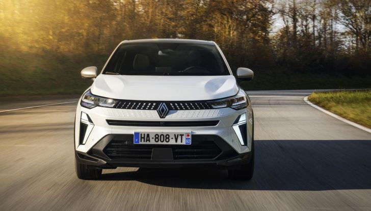 Nuovo Renault Captur: si aprono gli ordini in Italia da 22.550 euro - Foto 38 di 136