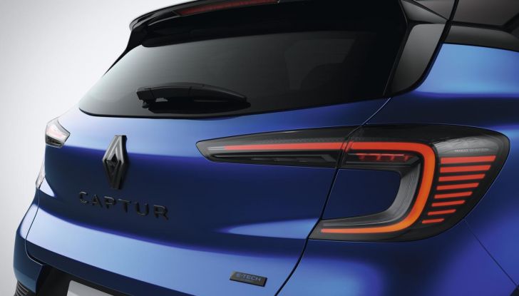 Nuovo Renault Captur: si aprono gli ordini in Italia da 22.550 euro - Foto 49 di 136