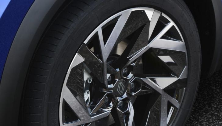 Nuovo Renault Captur: si aprono gli ordini in Italia da 22.550 euro - Foto 71 di 136