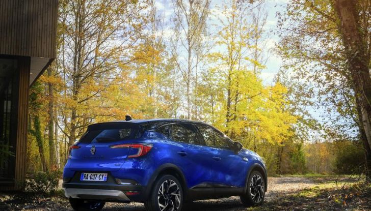 Nuovo Renault Captur: si aprono gli ordini in Italia da 22.550 euro - Foto 73 di 136
