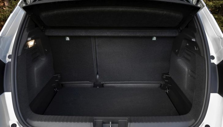 Nuovo Renault Captur: si aprono gli ordini in Italia da 22.550 euro - Foto 8 di 136