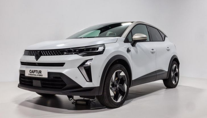 Nuovo Renault Captur: si aprono gli ordini in Italia da 22.550 euro - Foto 127 di 136