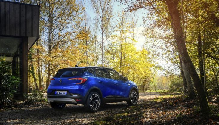 Nuovo Renault Captur: si aprono gli ordini in Italia da 22.550 euro - Foto 74 di 136