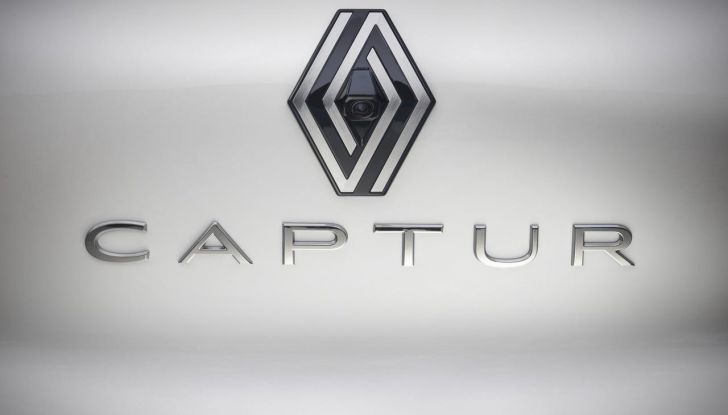 Nuovo Renault Captur: si aprono gli ordini in Italia da 22.550 euro - Foto 19 di 136