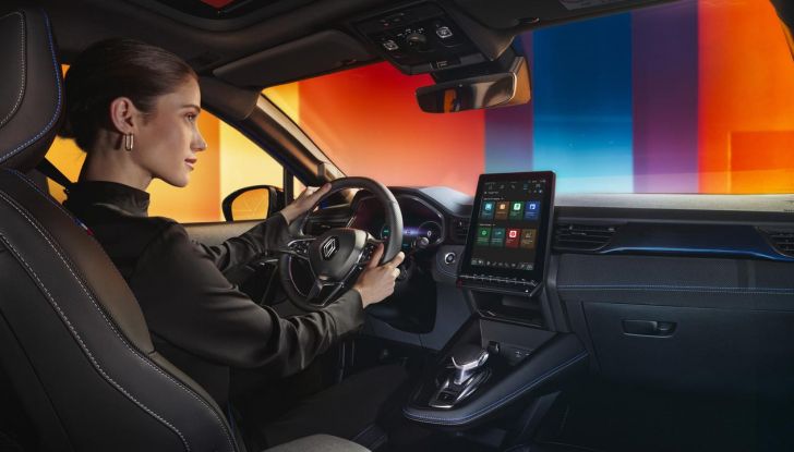 Nuovo Renault Captur: si aprono gli ordini in Italia da 22.550 euro - Foto 89 di 136