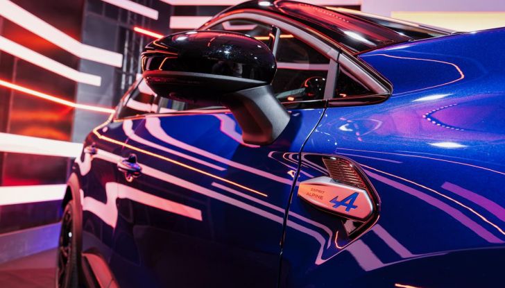 Nuovo Renault Captur: si aprono gli ordini in Italia da 22.550 euro - Foto 100 di 136