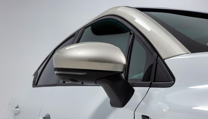 Nuovo Renault Captur: si aprono gli ordini in Italia da 22.550 euro - Foto 117 di 136