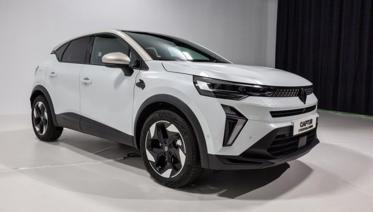 Nuovo Renault Captur: si aprono gli ordini in Italia da 22.550 euro - Foto 136 di 136
