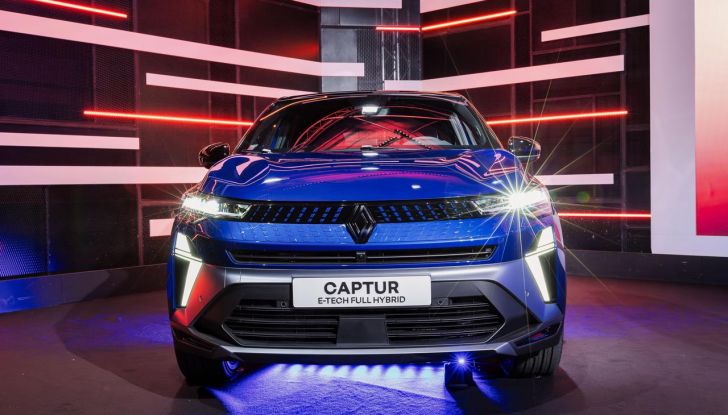 Nuovo Renault Captur: si aprono gli ordini in Italia da 22.550 euro - Foto 99 di 136