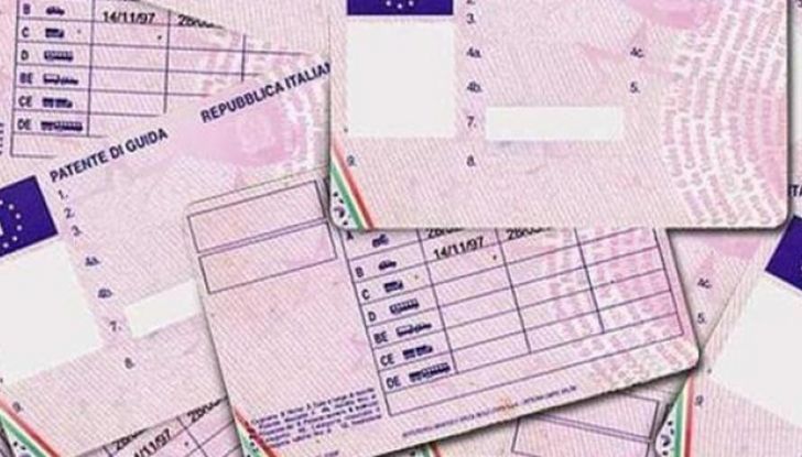 Smarrimento patente: guida al duplicato e denuncia - Foto 2 di 13