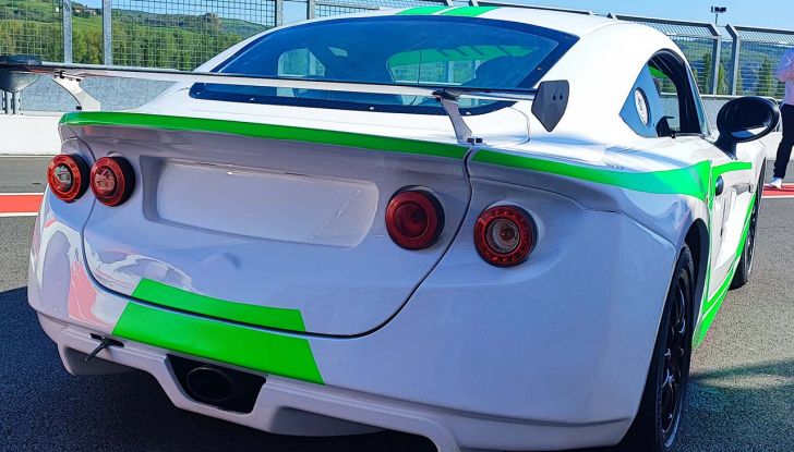 Ginetta G40 GT5: il nostro test in pista della vettura da corsa britannica - Foto 5 di 15