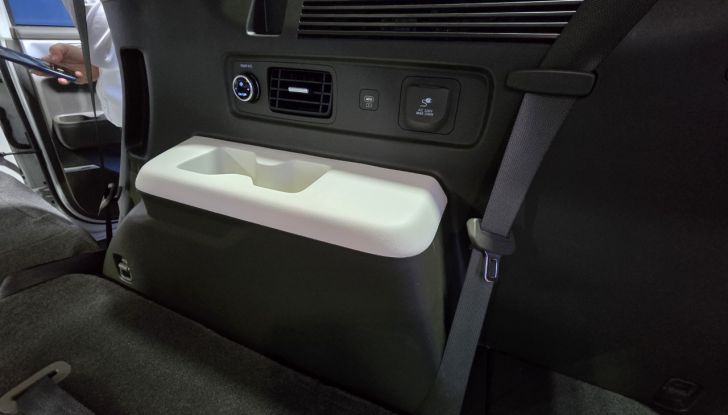 Hyundai: innovazione e rinnovo della gamma con la nuova Santa Fe - Foto 22 di 22