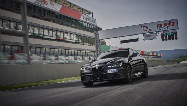 Alfa Romeo Giulia e Stelvio Quadrifoglio Super Sport: debutta la nuova serie limitata - Foto 3 di 57