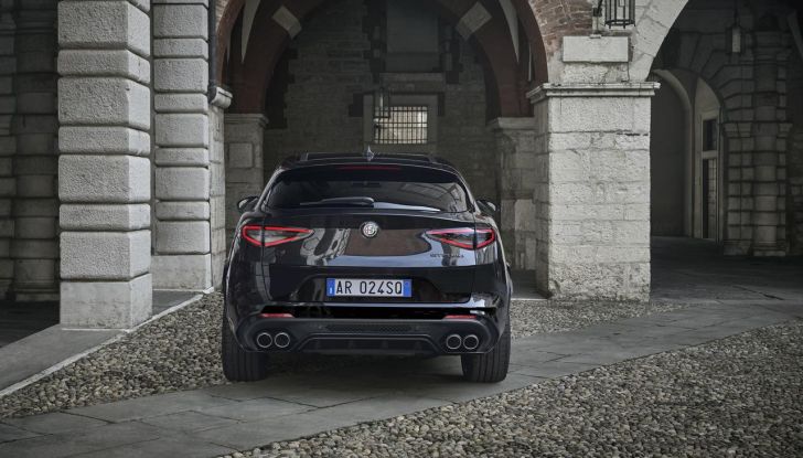 Alfa Romeo Giulia e Stelvio Quadrifoglio Super Sport: debutta la nuova serie limitata - Foto 43 di 57
