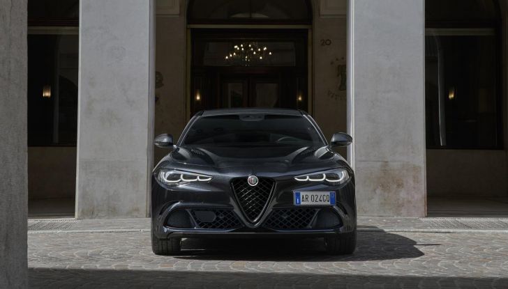Alfa Romeo Giulia e Stelvio Quadrifoglio Super Sport: debutta la nuova serie limitata - Foto 16 di 57
