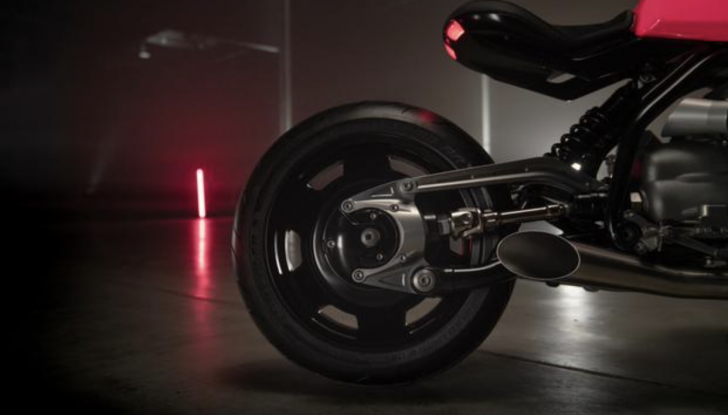 BMW R20 concept caratteristiche tecniche e design - Foto 8 di 15