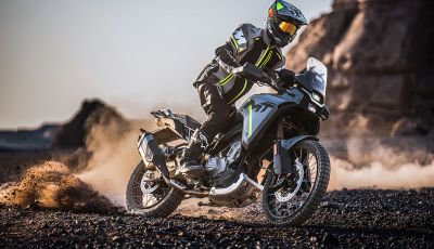 CFMOTO 450MT: caratteristiche, colori e prezzi