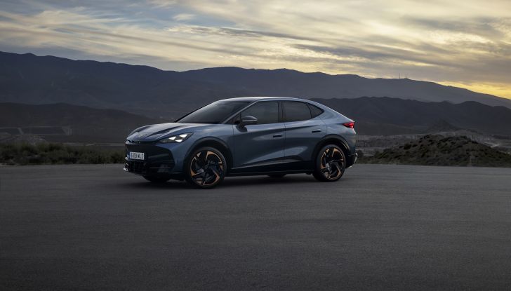 Nuova CUPRA Tavascan e Born VZ: la prova su strada dei due nuovi modelli della casa catalana - Foto 13 di 27