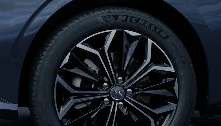 DS 3, DS 4 e DS 7: debutta la nuova collezione esclusiva Antoine de Saint-Exupéry - Foto 22 di 32