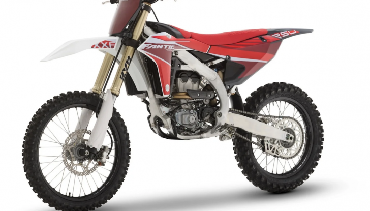 Fantic presenta la nuova gamma MX ed Enduro 2025 - Foto 5 di 11