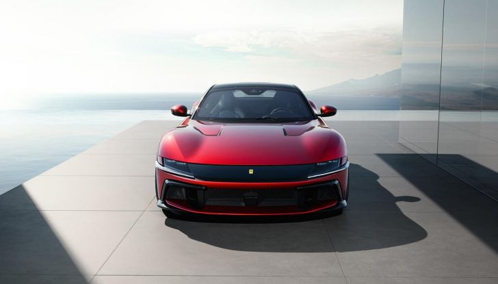 Ferrari 12Cilindri: caratteristiche, design, abitacolo, motore e prestazioni - Foto 12 di 61