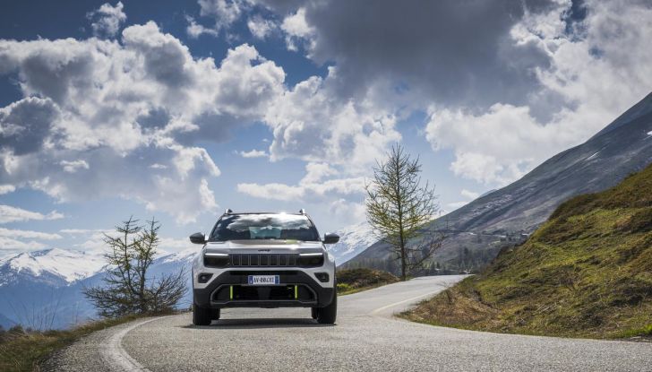 Jeep Avenger 4xe: al via agli ordini in Italia con prezzi da 31.150 euro - Foto 37 di 43