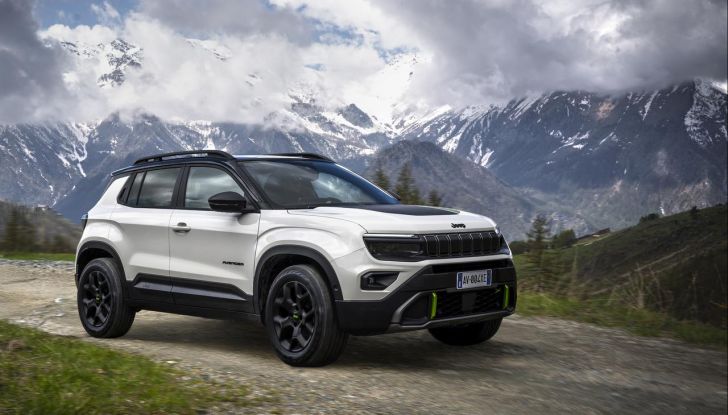 Jeep Avenger 4xe: al via agli ordini in Italia con prezzi da 31.150 euro - Foto 34 di 43